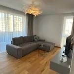 Apartment Alpinor Urban Plaza *