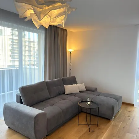 Apartment Alpinor Urban Plaza Brasov