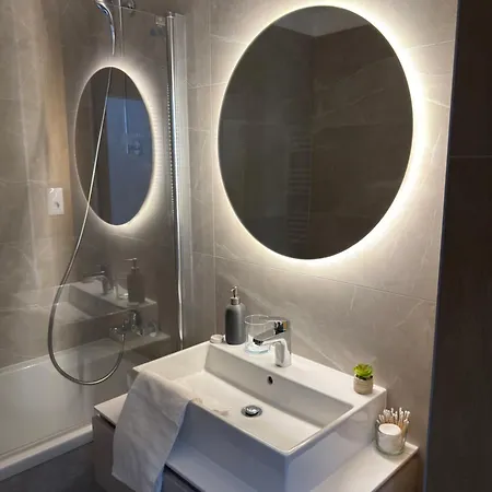 Apartment Alpinor Urban Plaza Brasov