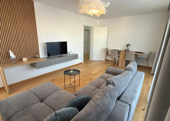 Alpinor Urban Plaza *