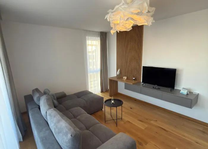 Alpinor Urban Plaza *