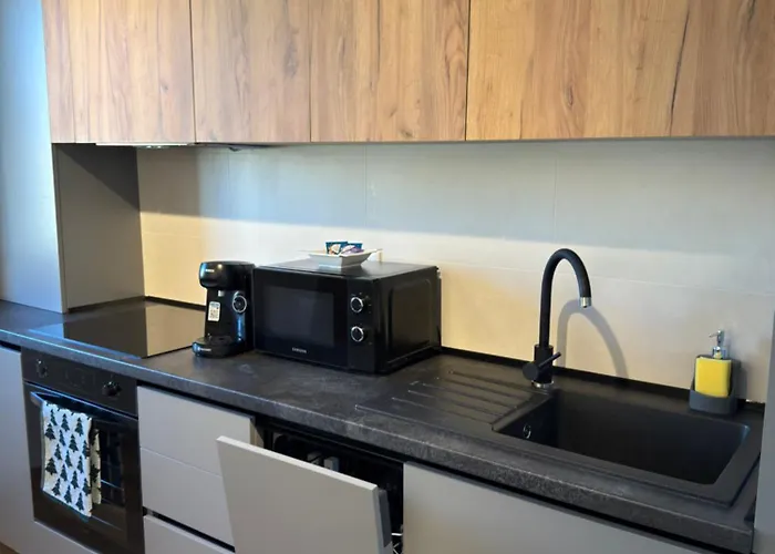 Apartment Alpinor Urban Plaza *